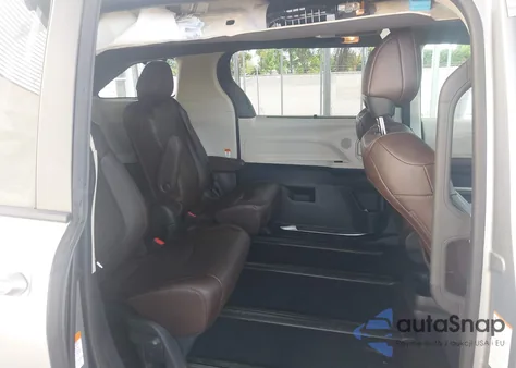 2021 Toyota Sienna Platinum from USA, damaged, VIN 5TDESKFC1MS001450